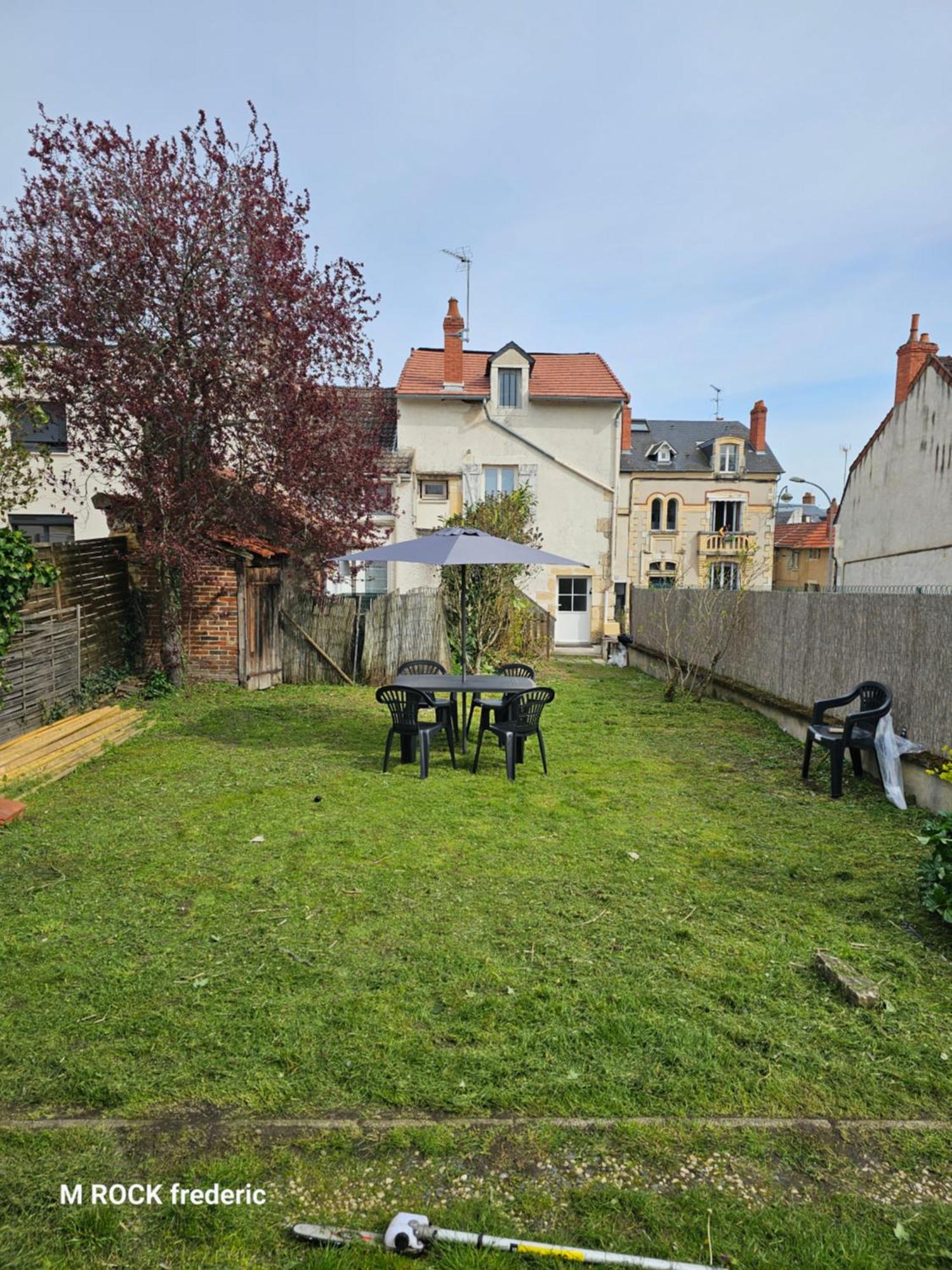 Maison De Ville Avec Jardin Privatif Nevers Exteriér fotografie